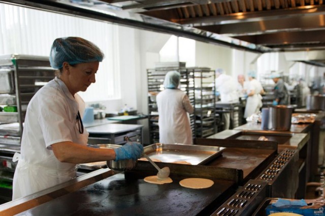 Приготовление самолетной еды