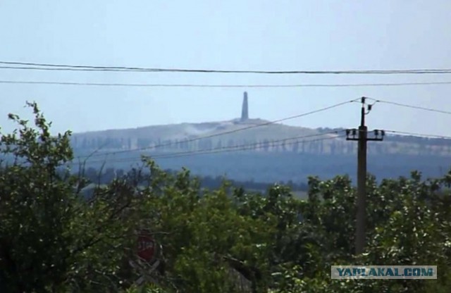 Украинские войска отступили от высоты Саур-Могилы