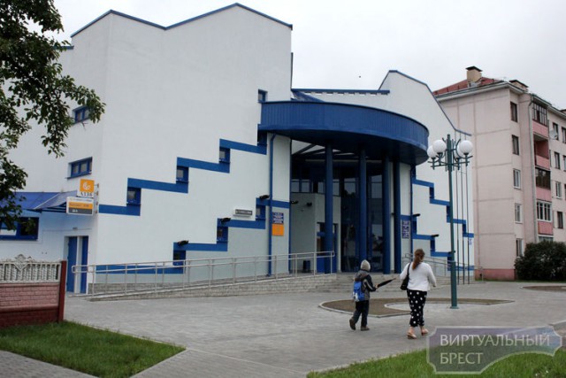 Мирный - город с дырой в земле