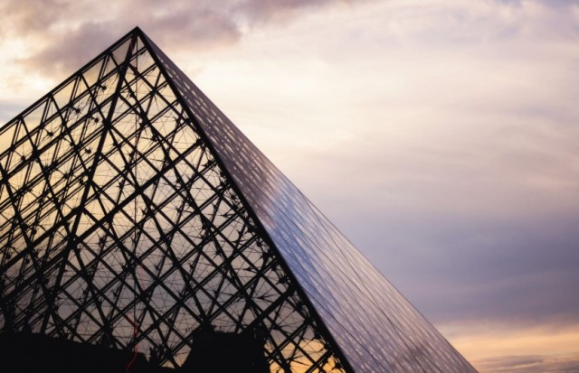 Мем дня: системы видеонаблюдения Лувра были защищены паролем «Louvre»