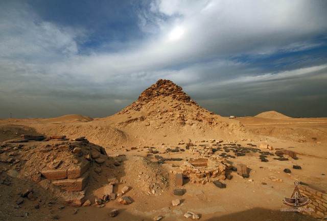 Пирамида Усеркафа