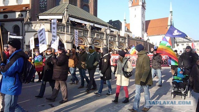 Митинг против НАТО в Мюнхене