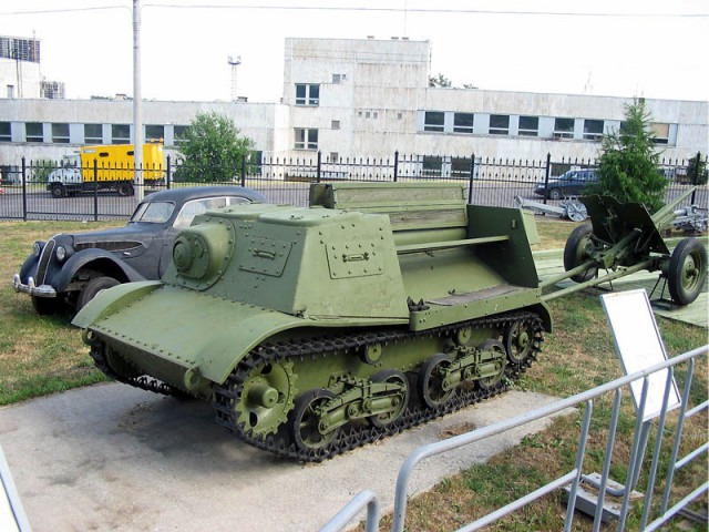 Игра на ЯПе: Угадай АВТО-9