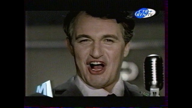 Майк науменко ром и пепси кола. Ром и пепси-кола дибров слушать. Дибров 2001. Ром и кола песня дибров. Дибров и группа антропология.