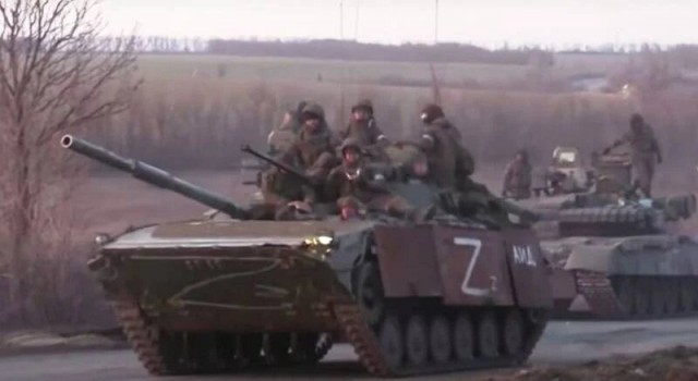 Экстренное оснащение техники, участвующей в спецоперации, дополнительной защитой