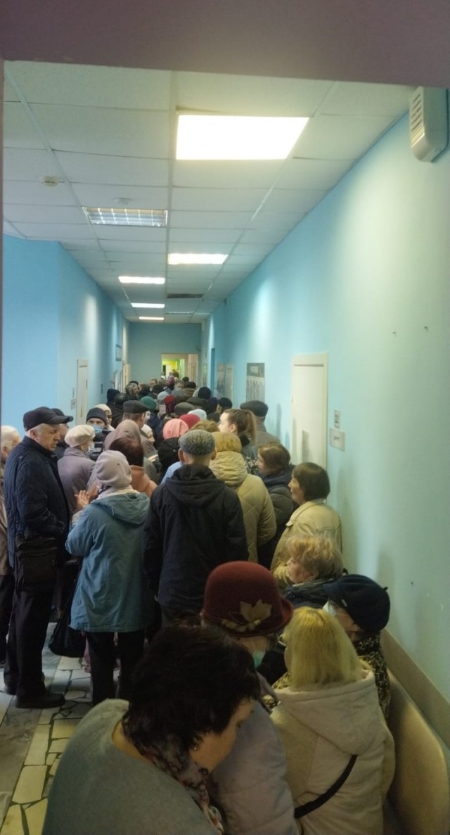 Губернатор Камчатского края Владимир Солодов заявил, что не смог записаться на прием к участковому врачу