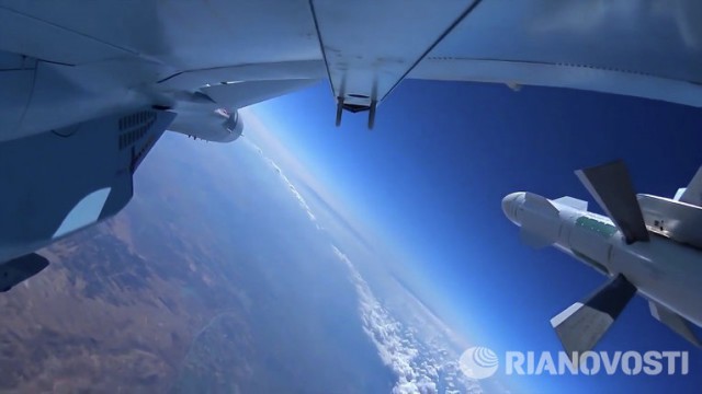 CNN: Россия нанесла первый авиаудар в Сирии