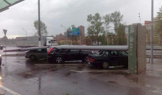 В Москве ураган!