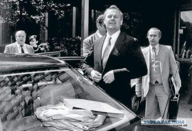 18 лет назад Ельцин назвал Путина своим преемником