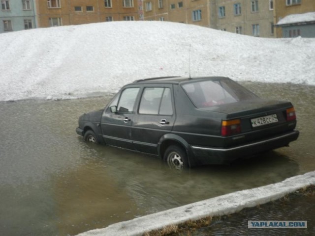 Подснежники гробы. г. Норильск