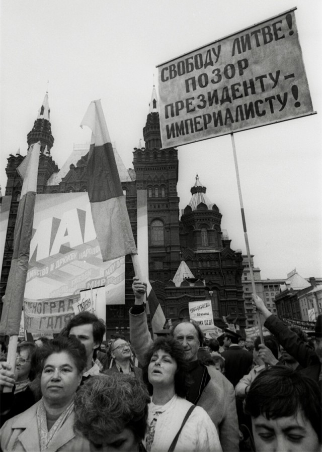 Фото, глядя на которые вы прочувствуете всю неповторимую атмосферу 90-х