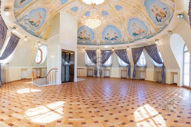 В Москве продается дом-яйцо