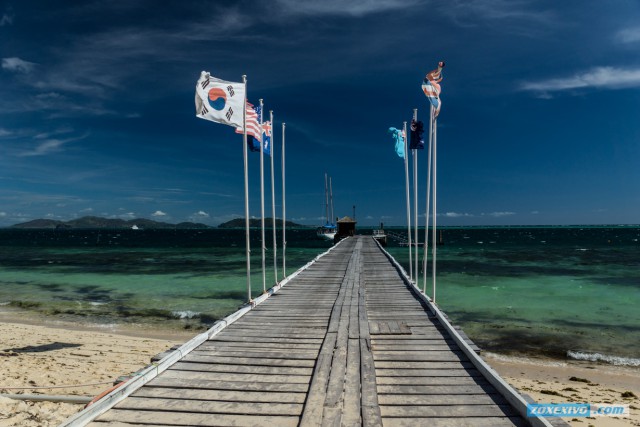 Океания: Фиджи и Тувалу