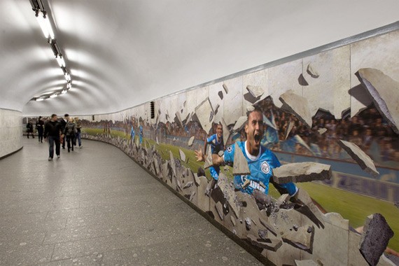 Футбол в подземке: "Зенит" спускается в метро