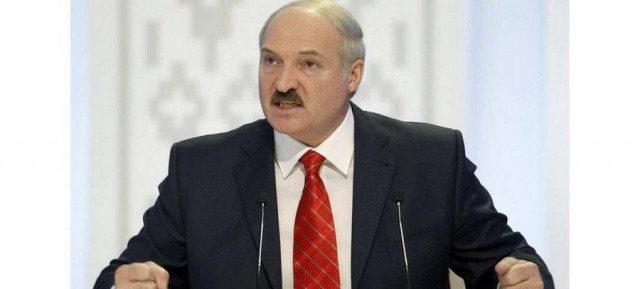 Лукашенко призвал посла набить морду мэру Риги