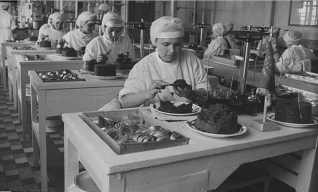 Фотографии из прошлого нашей страны - 52