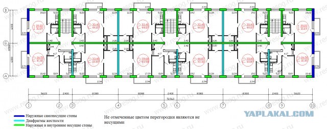 Соседи пожаловались на москвича, который во время ремонта увеличил площадь санузла и соединил балкон с комнатой