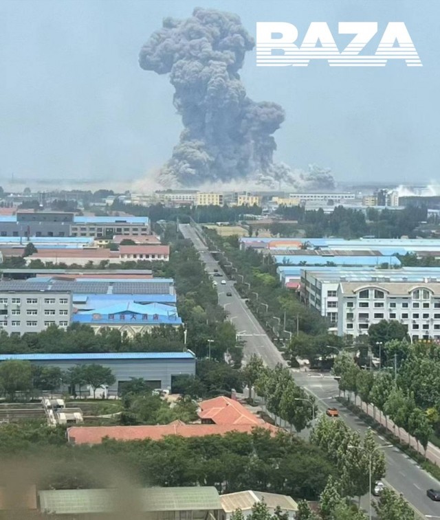 Сильнейший взрыв на химическом заводе на востоке Китая
