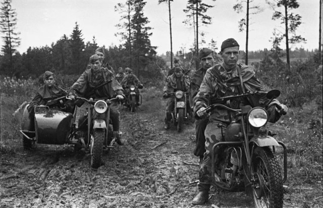 Великая Отечественная в фотографиях-14