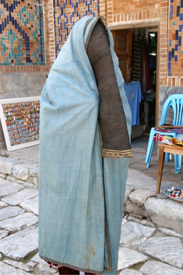 В Госдуме хотят запретить россиянам прятать лица на улицах