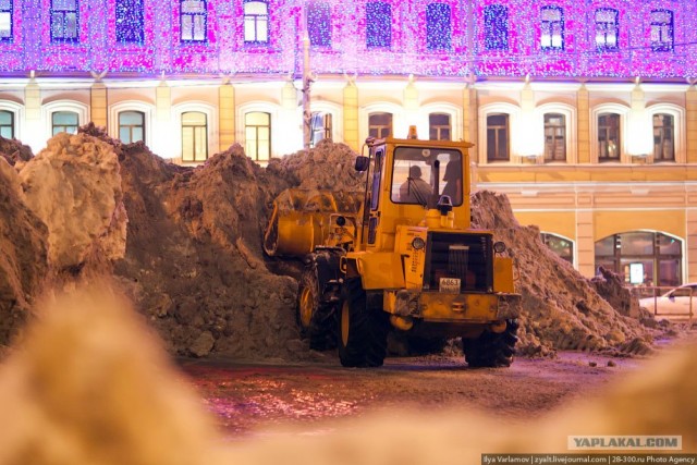 Лед на улицах Москвы