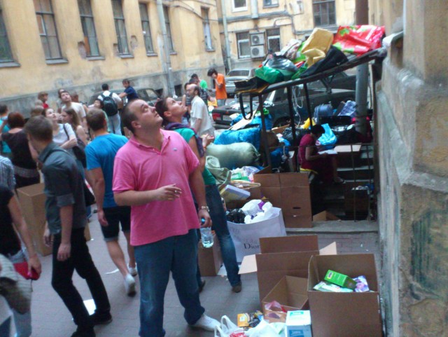 Крымск. Гуманитарная помощь