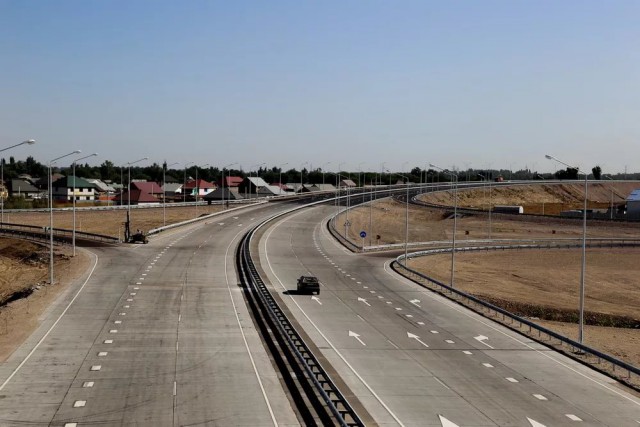 "Автодор" назвал стоимость проезда по трассе М-11 от Москвы до Петербурга