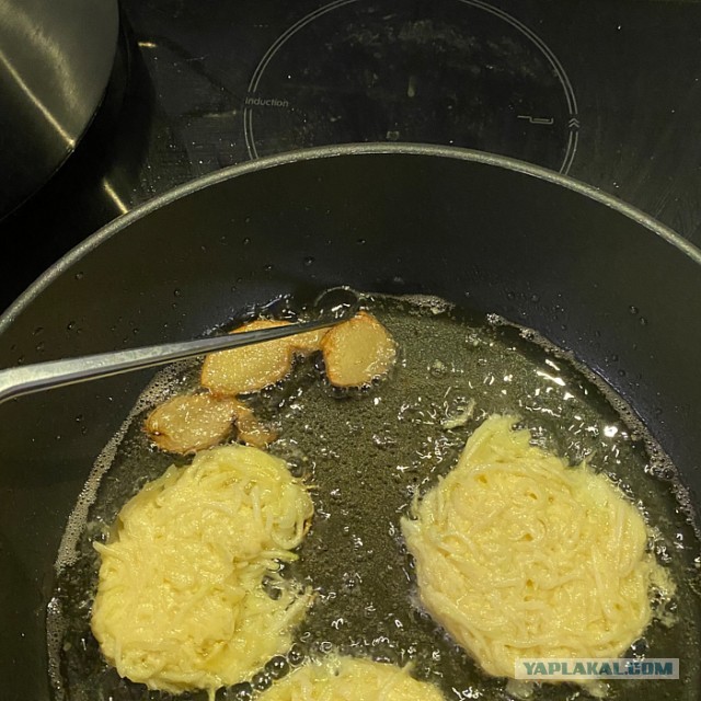 Капустные оладьи