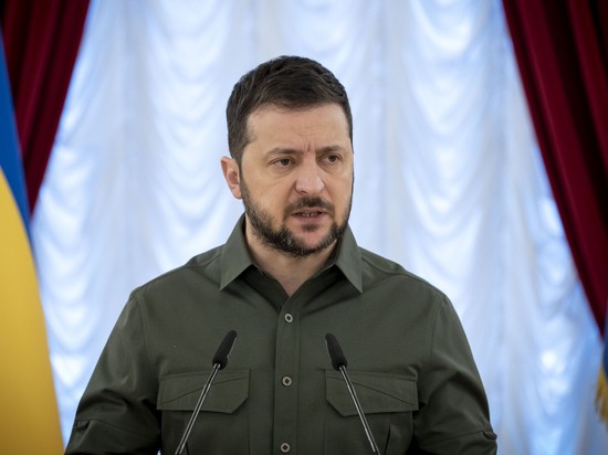 Зеленский заявил, что готов "выйти на ринг" с Путиным "хоть завтра"