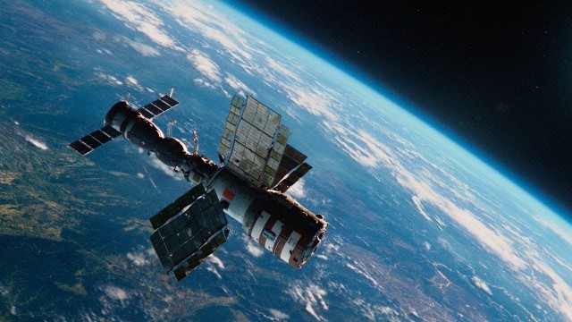 О каком происшествии запретили рассказывать экипажу Салюта-7.