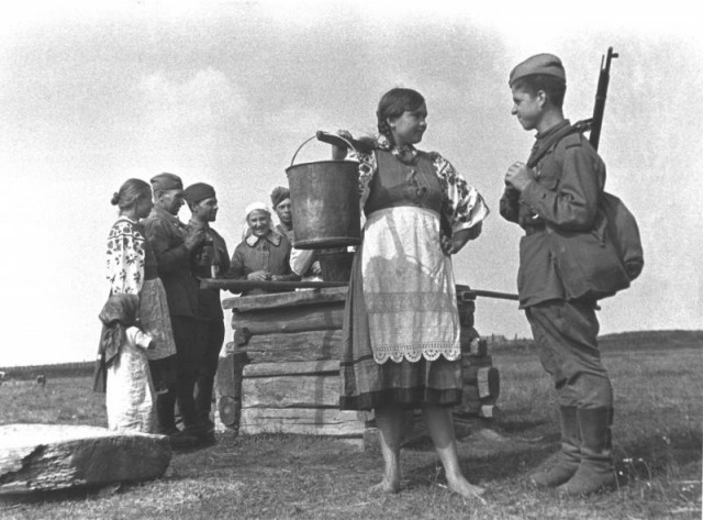 Фотографии из прошлого нашей страны - 31