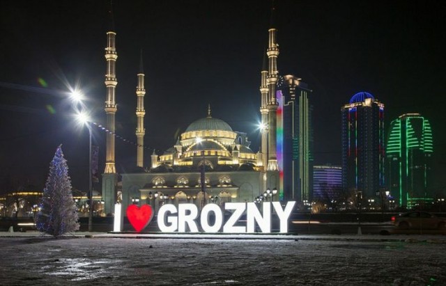 Наглядный пример, зачем нужно эвакуировать ближайшие жилые пункты во время детонации снарядов