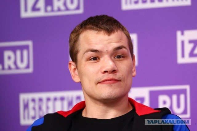 Завершил карьеру из-за почти полной потери зубов