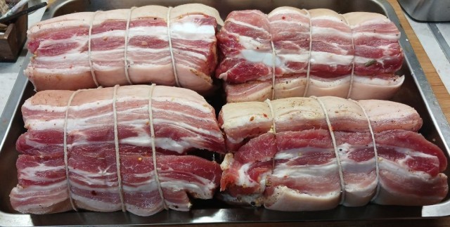 СУ - вид,  как есть вкусно.