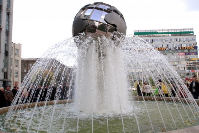 Подборка завораживающих фонтанов России