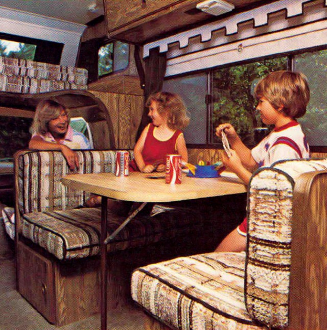 Винтажная реклама кемперов 70-х