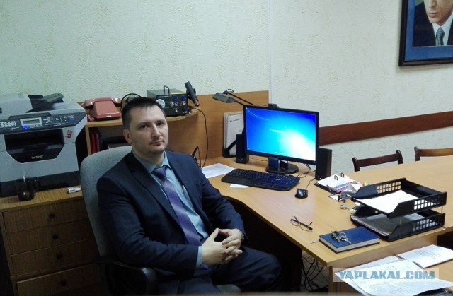 Покажем фотографию с рабочего места?
