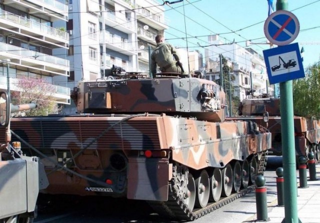 К тяжелому понедельнику. Немного слегка пошлых картинок с надписями 16+ (20.07.2020)