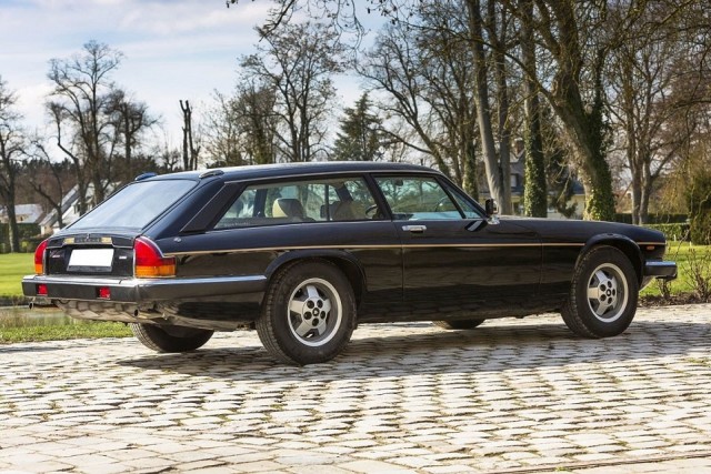 Универсалы. Красивых автофото пост