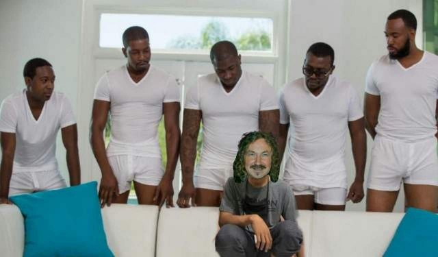 Николаев, тот ещё троль