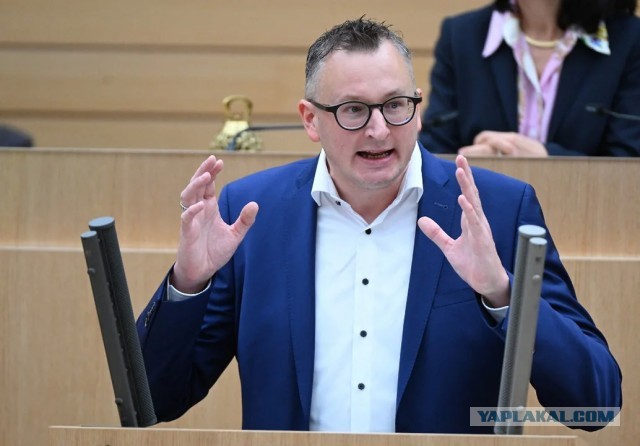 В партии Шольца впервые призвали передать Украине дальнобойные ракеты Taurus