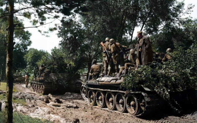 44 фото военных лет. 1941—1945