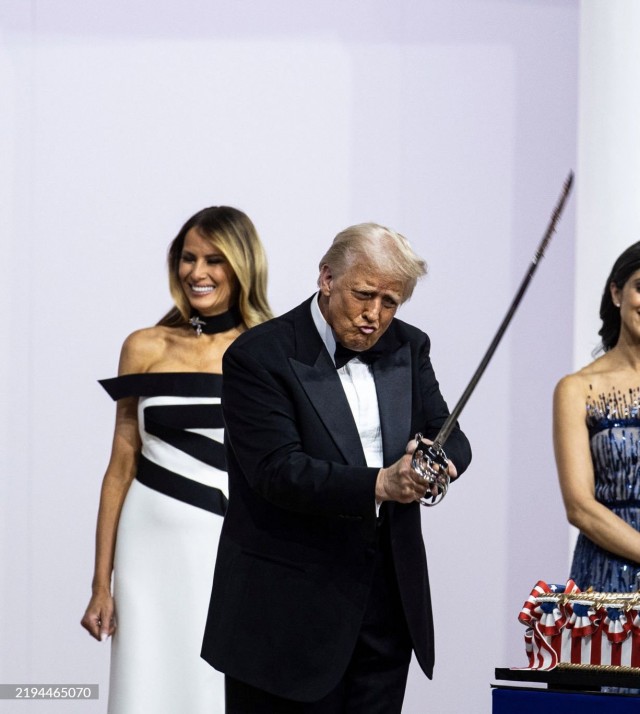 Держателям криптовалют приготовиться. В Белом доме состоится первый криптосаммит