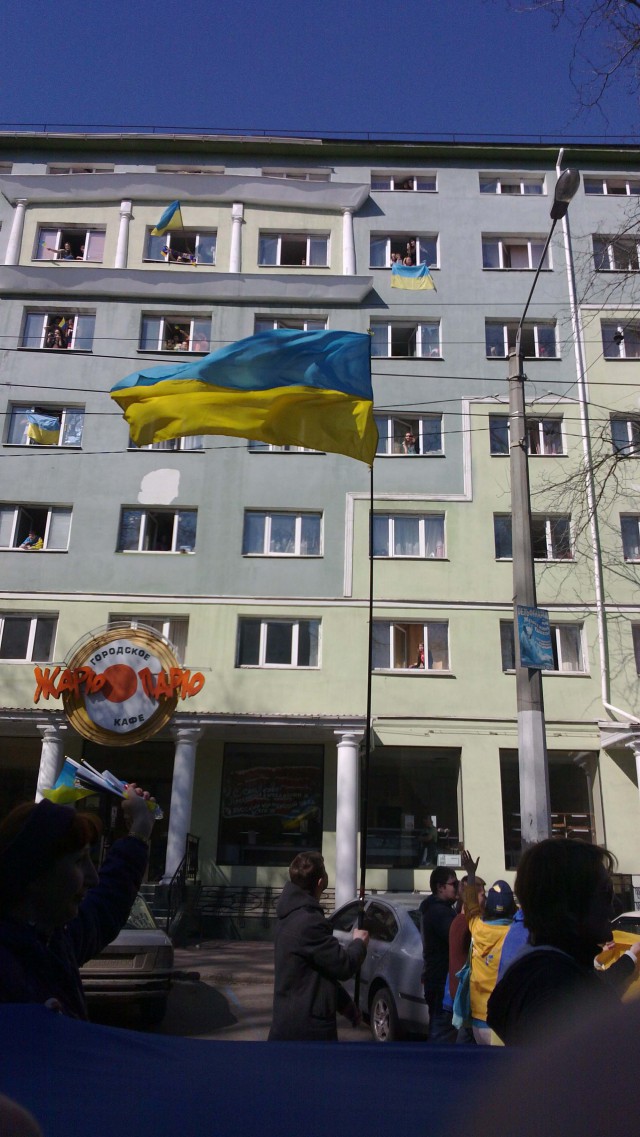 Митингующие в центре Харькова