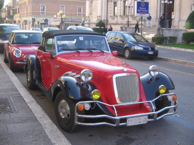 Игра на ЯПе: Угадай АВТО-9