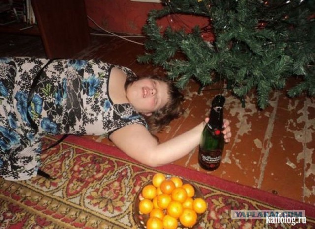 Новогодние Девушки