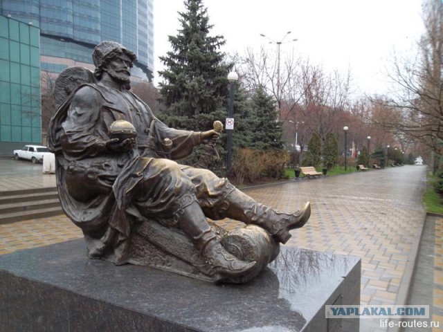 Интересные памятники вашего города