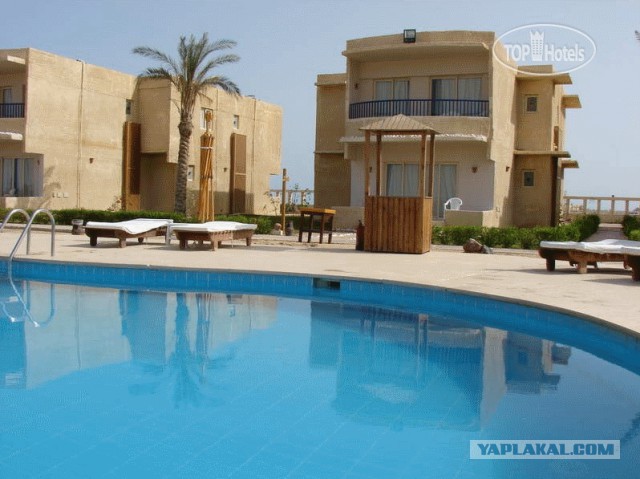 Поход на заброшенный отель Yara Beach Club в Египте