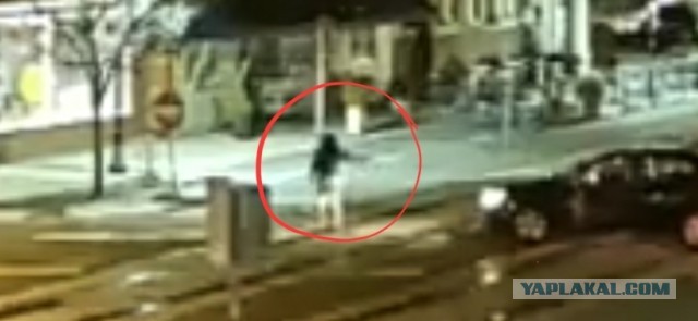 Видимо ей машина больше не нужна
