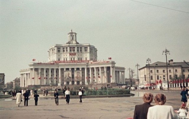 Фотографии из прошлого нашей страны - 46